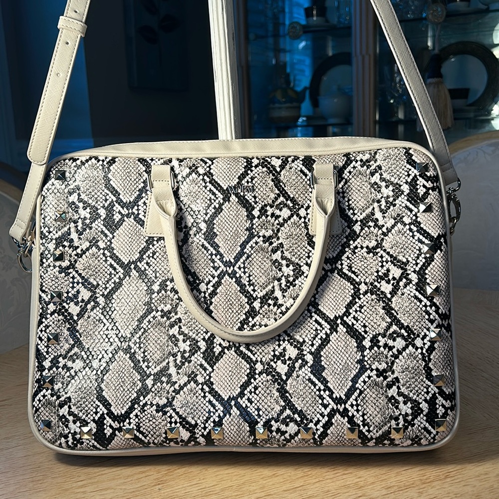 White House Black Market Laptop Tote  NWOT